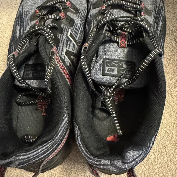 New Balance Men's Black and Gray Athletic Shoes, size 10.5 - Picture 5 of 7